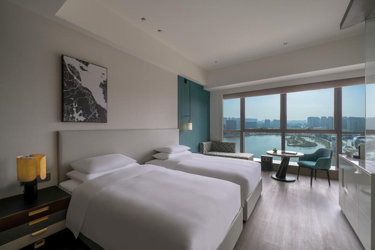 Hyatt Centric Lakeside Ningbo Dış mekan fotoğraf