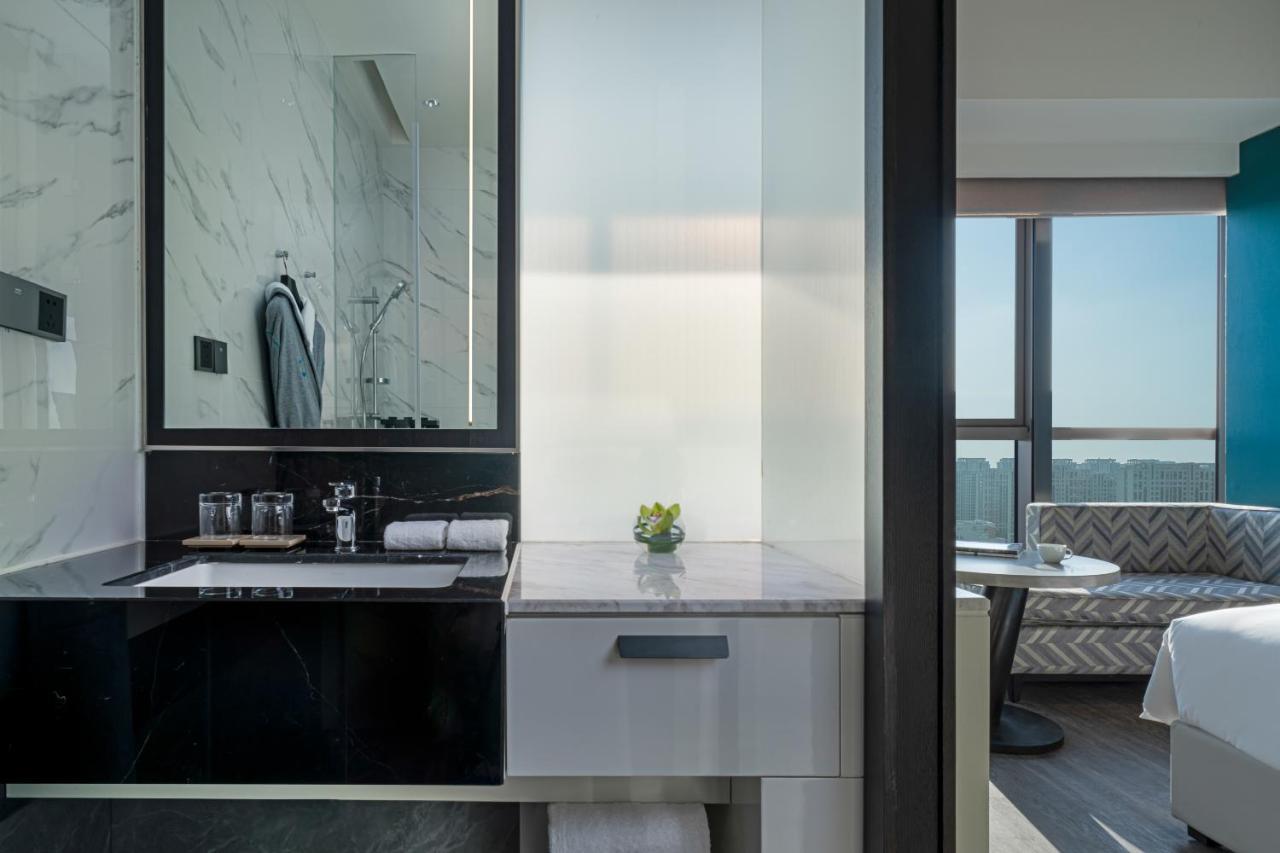 Hyatt Centric Lakeside Ningbo Dış mekan fotoğraf