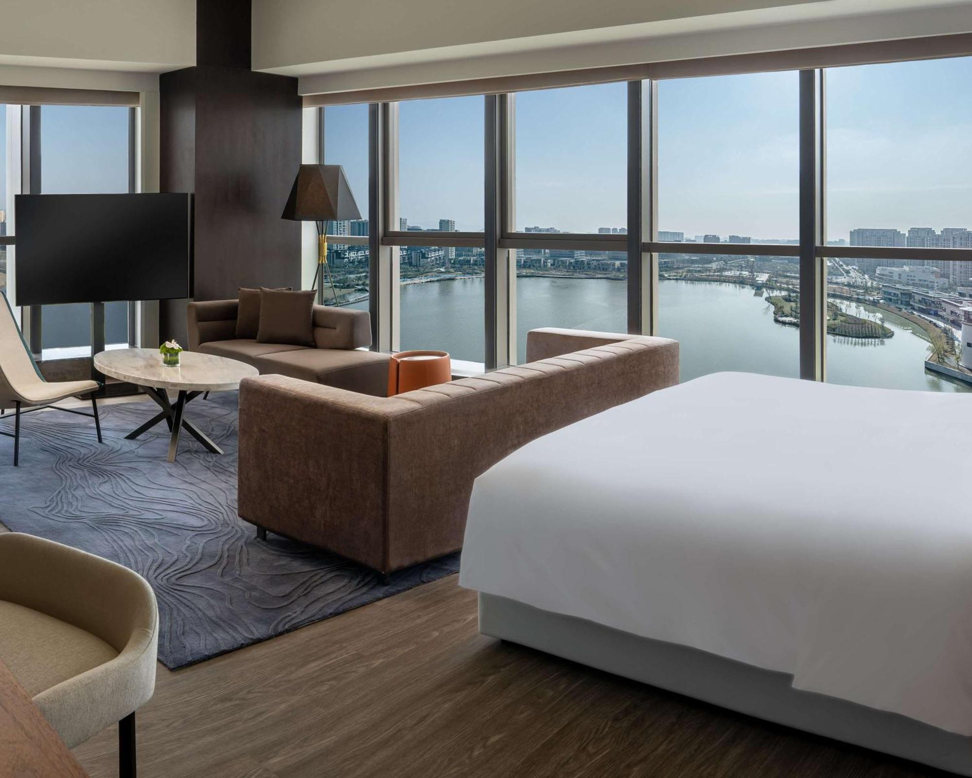 Hyatt Centric Lakeside Ningbo Dış mekan fotoğraf